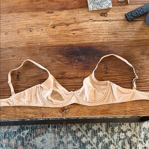 Skims Fits Everybody Unlined Demi Bra